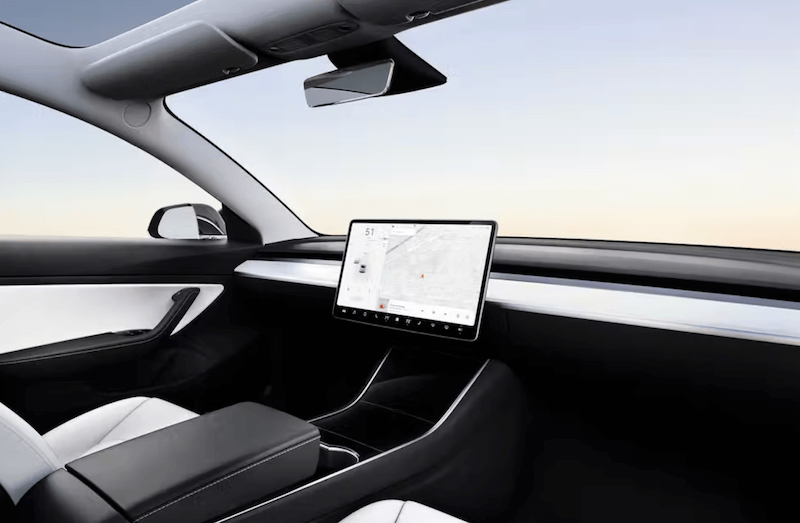 Tesla RoboTaxi xidməti