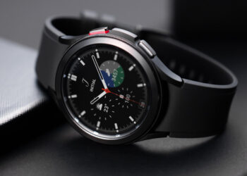 Watch 5 Dizayni Ortaya Cixdi