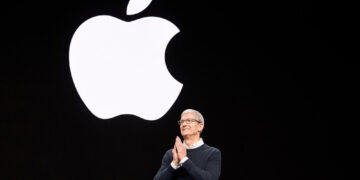 Apple şirkəti rekord gəlir əldə edib!
