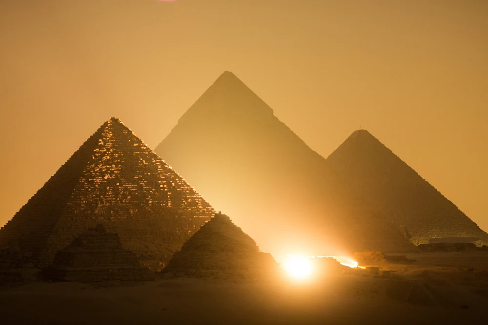 Giza piramidalarının necə tikildiyi