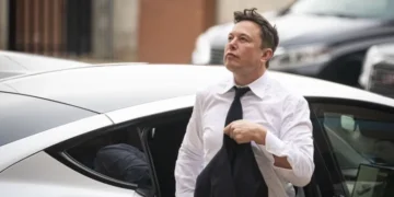 twitter iflas tesla