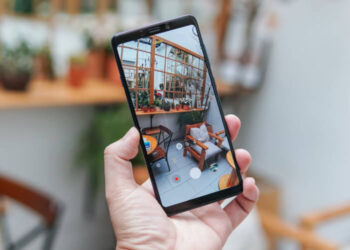 LG mobil telefonlar üçün kamera hazırlayır