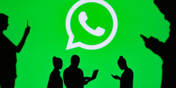 Whatsappda basqasi yazismalarinizi oxuya biler