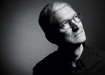 Apple CEOsu sirketdən qovulmaq uzredir