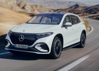 Mercedes sirketinden istifadecilere yeni qerar