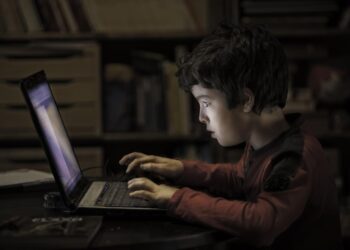 Arasdirma ekran qarsisinda kecirdiyimiz vaxt