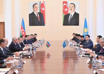 Azərbaycan Qazaxıstan əməkdaşlıq