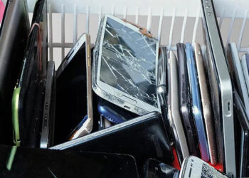 GSM 5 milyard telefonu