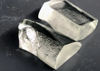 10 qat möhkəm LionGlass