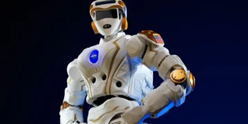NASA insanabənzər robotları