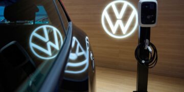Volkswagen Xpeng hissəsini alıb