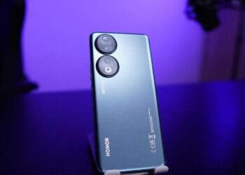 HONOR 90