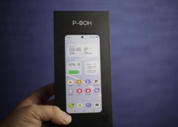 Rosa Mobile ilk smartfon