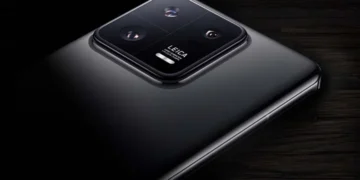 Xiaomi 14 Pro titan