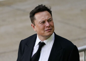Elon Musk Azərbaycana