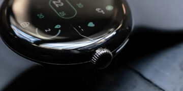 Pixel Watch ekranı təmir
