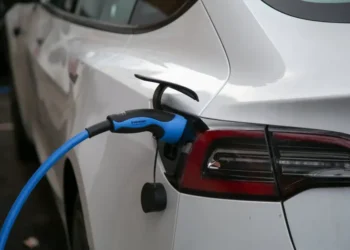 elektromobil şok təsiri