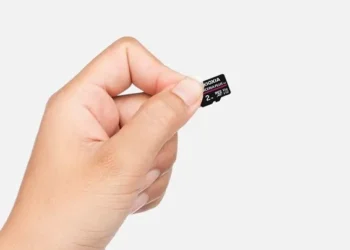 2TB həcmli microSD
