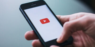 YouTube 13 milyarddan videoya