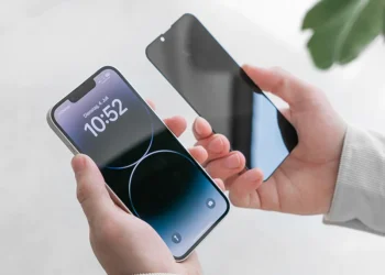 iPhone günəş əks