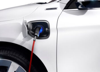 Plug-in Hibrid çirkləndirir