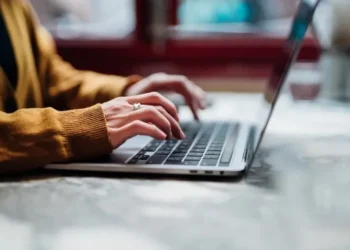 YouTube şəxsi məlumatları