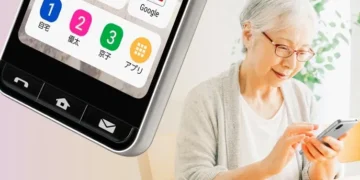 Sharp yaşlılar smartfon