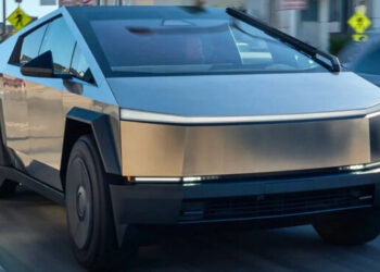 Tesla mexaniki nasazlığa Cybertruck