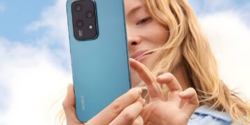 HONOR 200
