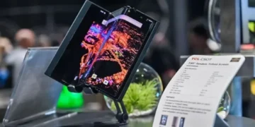 TCL üçə qatlanan
