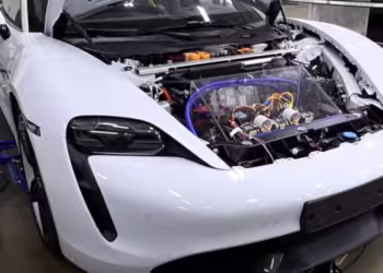 Porsche Taycan ilə simsiz enerji doldurma rekordu qırılıb!