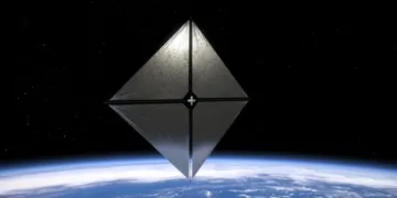 Nasa günəş yelkənlərini
