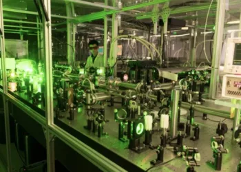 termonüvə 7 petawatt