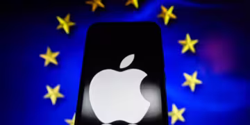Avropa, Apple-dan “Ayrı-seçkiliyə əsaslanan coğrafi bloklama” sisteminə son qoymağı tələb edir!