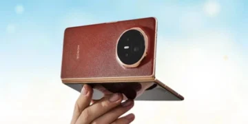 Magic V4 nazik
