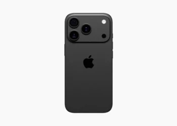 iPhone 17 seriyası 24MP selfi kamerası alacaq!