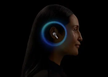 Apple kameralı AirPods üçün təsdiq alıb!