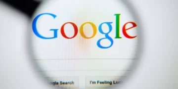 Süni intellekt ilə axtarış ənənəvi Google-u əvəz etməyə başlayır!