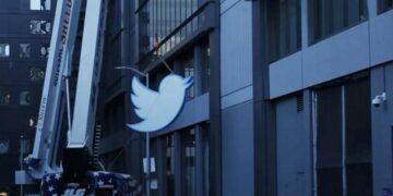 Twitter-in 250 kq-lıq “quş” loqusu hərraca çıxarılıb!