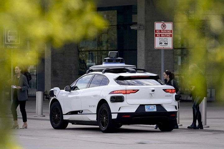 Toyota Waymo