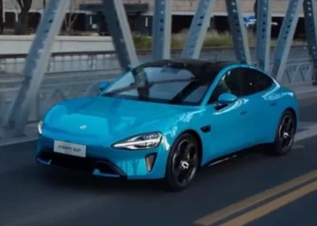 Xiaomi Çin satışlarında Tesla-ya çatıb!