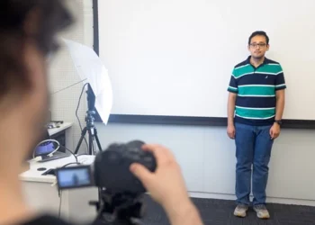 Deepfake işıq