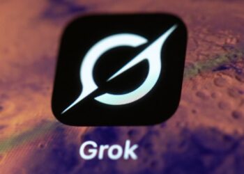 Elon Musk elan edib: Grok 2.5 açıq mənbəyə çevrilib!