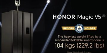 HONOR Magic V5