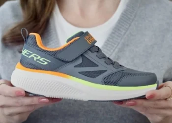Skechers AirTag
