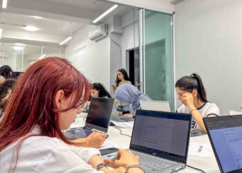“Girls Code” xanımlar üçün Back-end və Data sahələrində 3000 AZN-dək təqaüd proqramı elan edir!