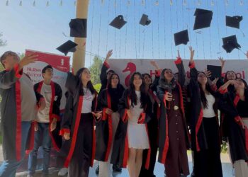 Holberton School Azərbaycanda 4-cü Məzuniyyət Günü və Demo Day: Təqaüdlə oxuyan tələbələr məzun oldular!