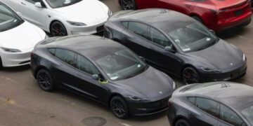 Tesla Starlink-i birbaşa nəqliyyat vasitələrinə gətirəcək!