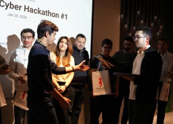 Tedspace və Holberton School Azerbaijan təşkilatçılığında AI4Cyber hakatonu baş tutdu!