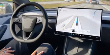 Tesla self-diriving